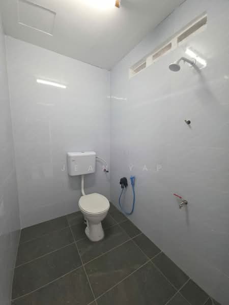 2-storey Terraced House for Sale in Pekan Nanas (Johor) - Jean Yap - Bathroom - PropertyGuru.com.my