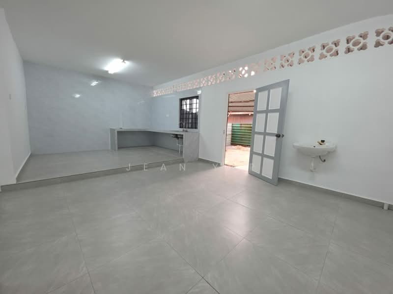 2-storey Terraced House for Sale in Pekan Nanas (Johor) - Jean Yap - Interior - PropertyGuru.com.my