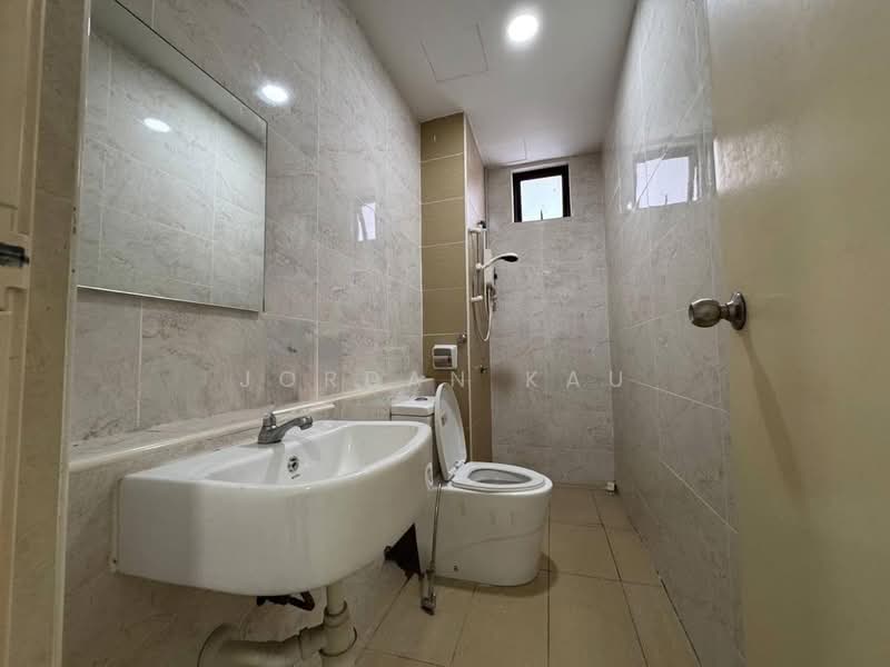 Servis Apartment untuk Disewa di D'Summit Residences - Jordan Kau - PropertyGuru.com.my