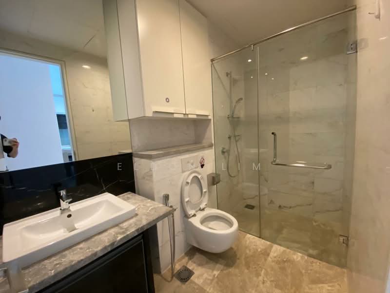 Service Residence for Sale at The Face Suites (Platinum Suites) - Eldon Lim - Bathroom - PropertyGuru.com.my