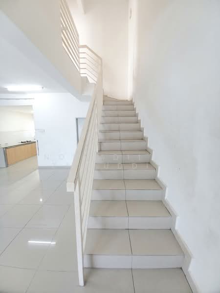 Rumah Teres untuk Dijual di Bukit Rahman Putra (Sungai Buloh) - NORFADILAH ZAINUDDIN - Interior - PropertyGuru.com.my