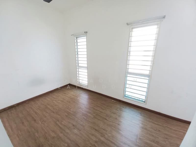 Rumah Teres untuk Dijual di Bukit Rahman Putra (Sungai Buloh) - NORFADILAH ZAINUDDIN - Interior - PropertyGuru.com.my