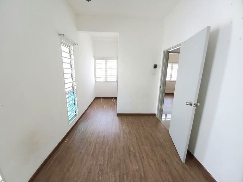Rumah Teres untuk Dijual di Bukit Rahman Putra (Sungai Buloh) - NORFADILAH ZAINUDDIN - Interior - PropertyGuru.com.my