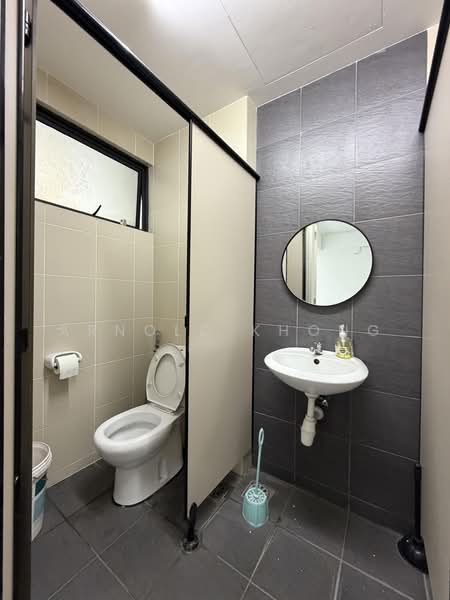 Office for Rent in Taman Connaught (Cheras) - Arnold Khong - Bathroom - PropertyGuru.com.my