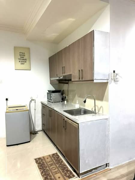 Servis Apartment untuk Disewa di Parkview Service Apartment - Jacksley Wong - Kitchen - PropertyGuru.com.my