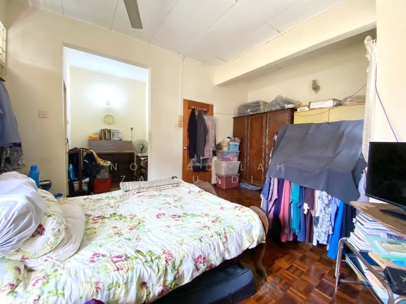 Rumah Banglo untuk Dijual di Seksyen 2 (Shah Alam) - NORFADILAH ZAINUDDIN - Bedroom - PropertyGuru.com.my