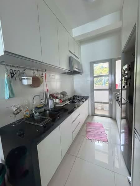 Kondominium untuk Disewa di 10 Island Resort - Danick Teoh - Kitchen - PropertyGuru.com.my