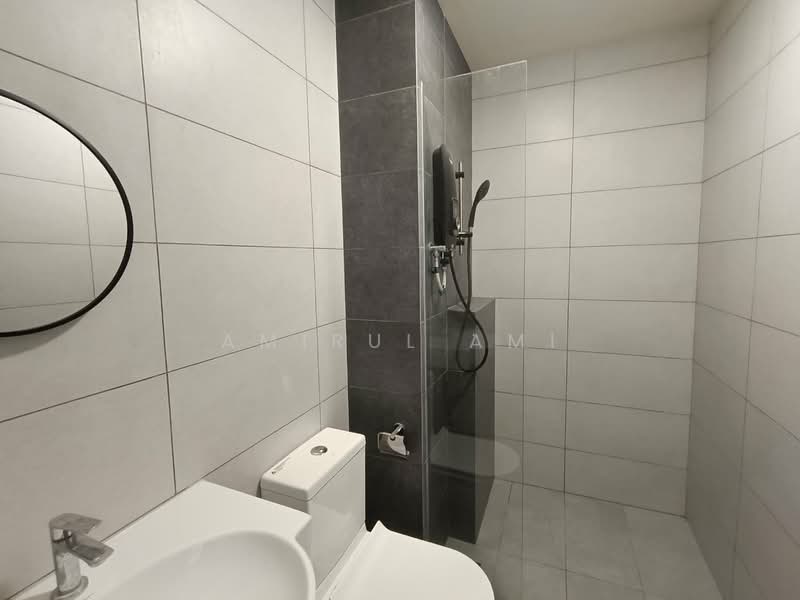 Servis Apartment untuk Disewa di The Era @ Duta North - Amirul Ami - Bathroom - PropertyGuru.com.my