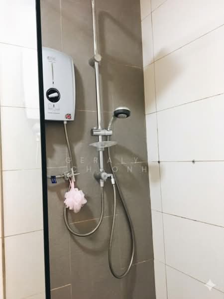 Servis Apartment untuk Dijual di The Grand @ Kelana Damansara Suite - Geralyn Chionh - Bathroom - PropertyGuru.com.my