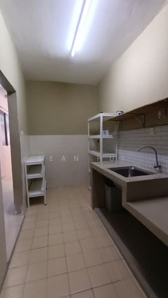 Apartment for Rent at Residensi Bistaria - Sean Hui - Kitchen - PropertyGuru.com.my