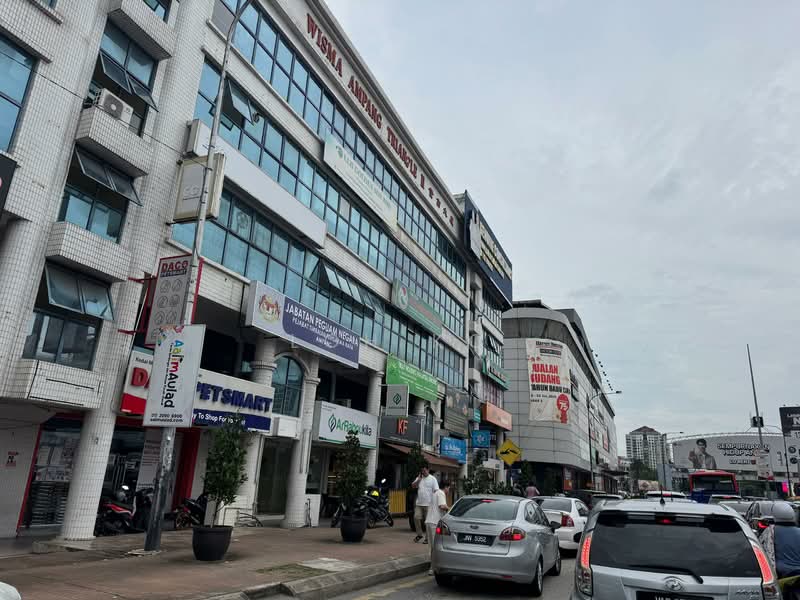 Shop for Rent in Ampang Jaya (Ampang) - Loh KC - Exterior - PropertyGuru.com.my