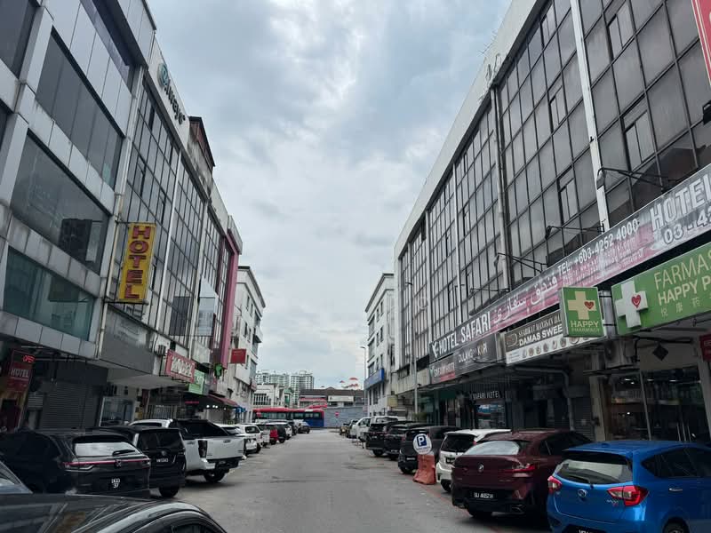Shop for Rent in Ampang Jaya (Ampang) - Loh KC - Exterior - PropertyGuru.com.my