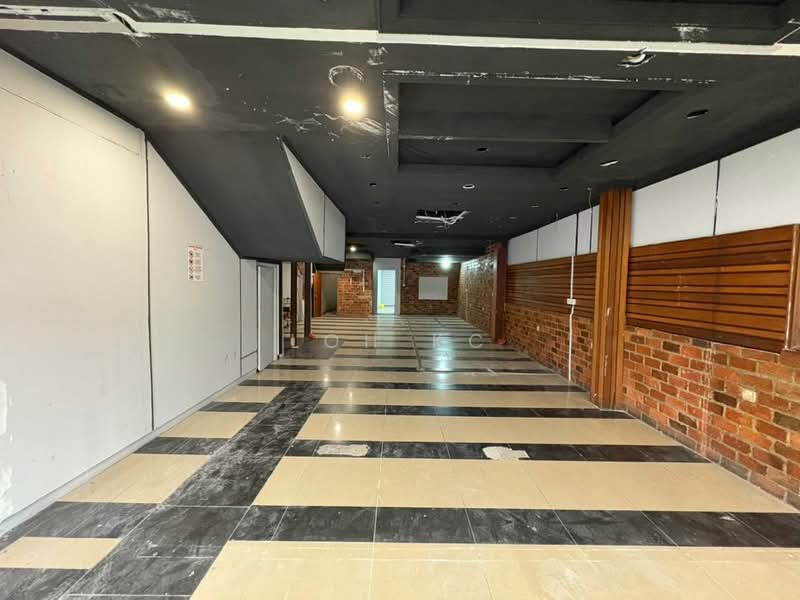 Shop for Rent in Ampang Jaya (Ampang) - Loh KC - Interior - PropertyGuru.com.my