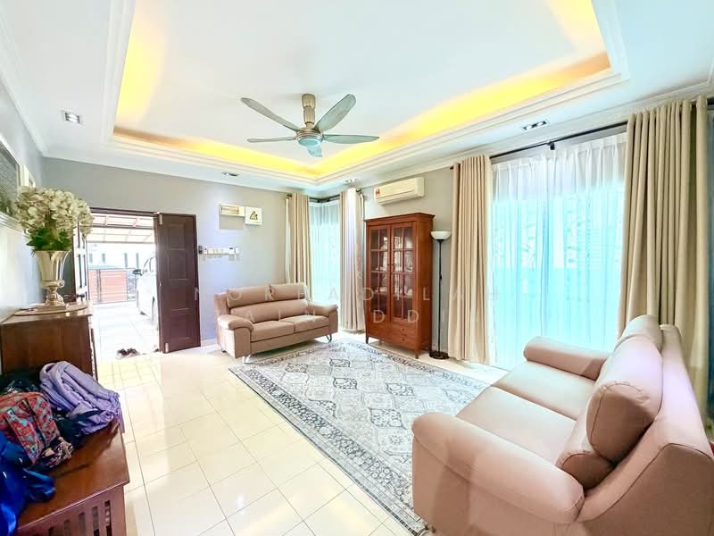 Semi-Detached House for Sale in Taman Meru Harapan (Kapar) - NORFADILAH ZAINUDDIN - Living Room - PropertyGuru.com.my