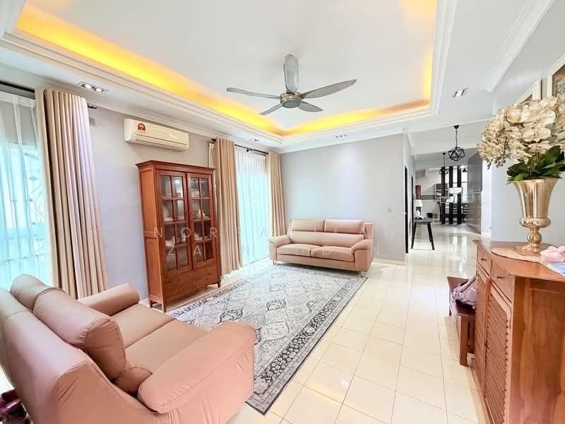 Semi-Detached House for Sale in Taman Meru Harapan (Kapar) - NORFADILAH ZAINUDDIN - Living Room - PropertyGuru.com.my