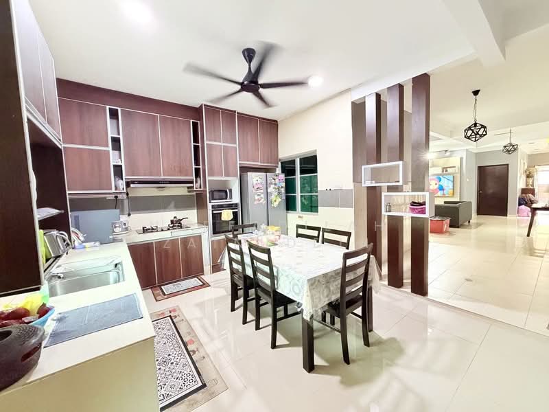 Semi-Detached House for Sale in Taman Meru Harapan (Kapar) - NORFADILAH ZAINUDDIN - Kitchen - PropertyGuru.com.my