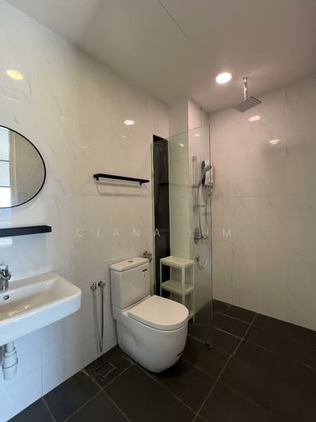 Servis Apartment untuk Dijual di Reizz Residence - Ciana Lim - PropertyGuru.com.my