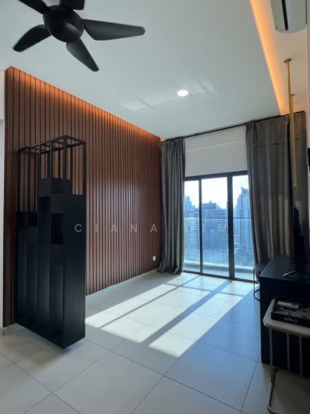 Servis Apartment untuk Dijual di Reizz Residence - Ciana Lim - Living Room - PropertyGuru.com.my