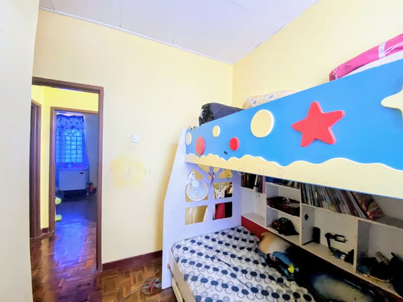 Rumah Teres 2 Tingkat untuk Dijual di Bandar Tasik Kesuma (Beranang) - Azhar Mohd - Bedroom - PropertyGuru.com.my