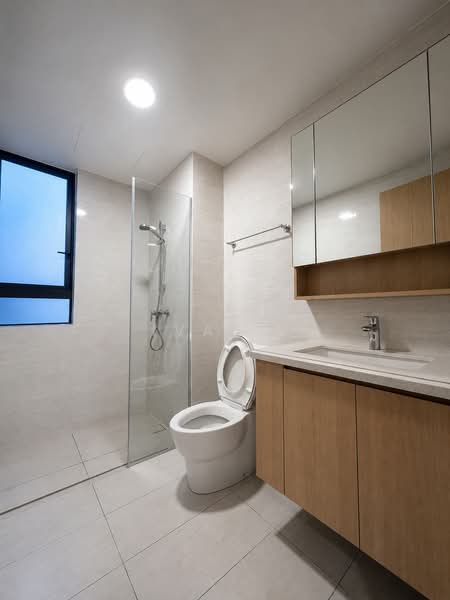 Servis Apartment untuk Disewa di Aradia Residence @ Lake City KL North - Ivan . - Bathroom - PropertyGuru.com.my