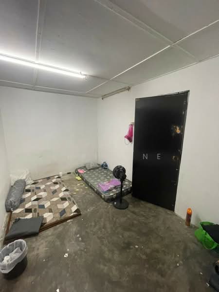 2-storey Terraced House for Sale in Taman Skudai Baru (Skudai) - Christine Poh - Bedroom - PropertyGuru.com.my