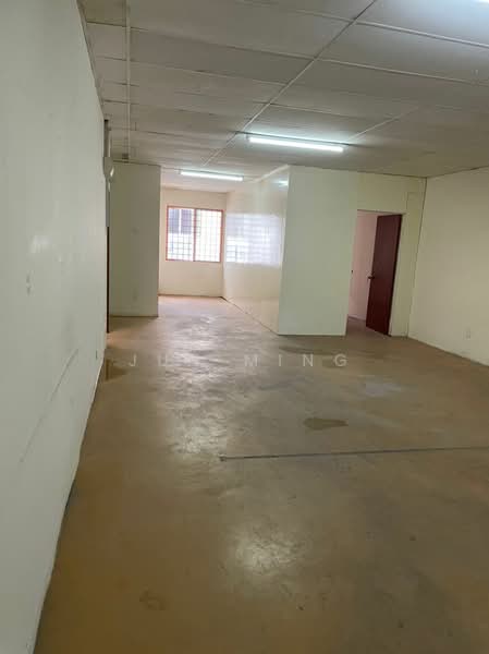 Terrace Factory for Sale in Taman Industri Lembah Jaya (Ampang) - Jun Ming - Interior - PropertyGuru.com.my