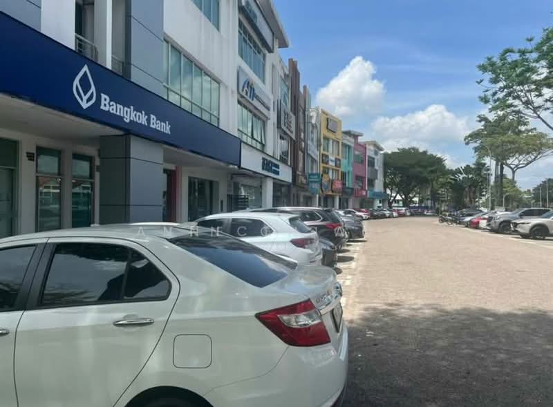 Kedai untuk Dijual di Taman Molek (Johor Bahru) - Anne Chiang - Exterior - PropertyGuru.com.my