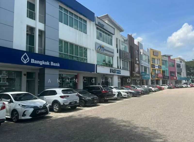Kedai untuk Dijual di Taman Molek (Johor Bahru) - Anne Chiang - Exterior - PropertyGuru.com.my