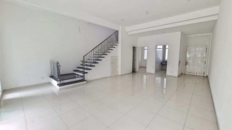2-storey Terraced House for Sale in Semenyih (Selangor) - Mike Lim - Living Room - PropertyGuru.com.my