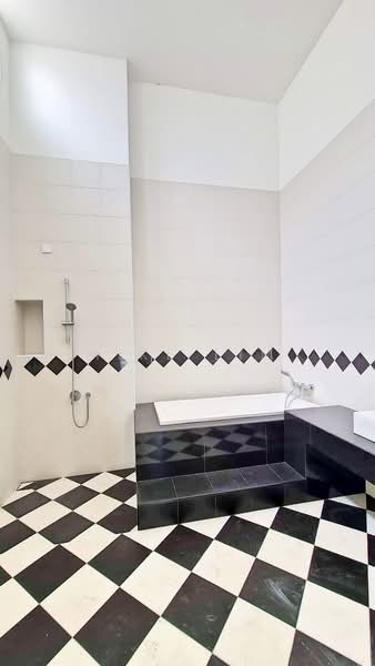 2-storey Terraced House for Sale in Semenyih (Selangor) - Mike Lim - Bathroom - PropertyGuru.com.my