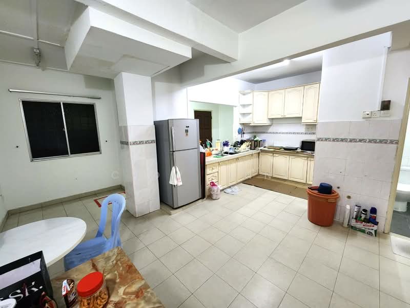 2-storey Terraced House for Sale in Usj 13 (Subang Jaya) - CHOW XINNI - Kitchen - PropertyGuru.com.my