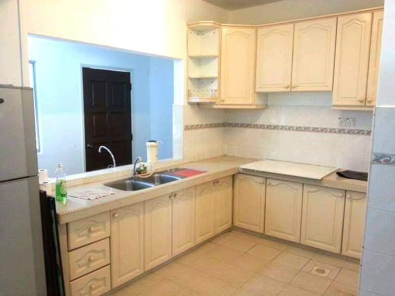 2-storey Terraced House for Sale in Usj 13 (Subang Jaya) - CHOW XINNI - Kitchen - PropertyGuru.com.my