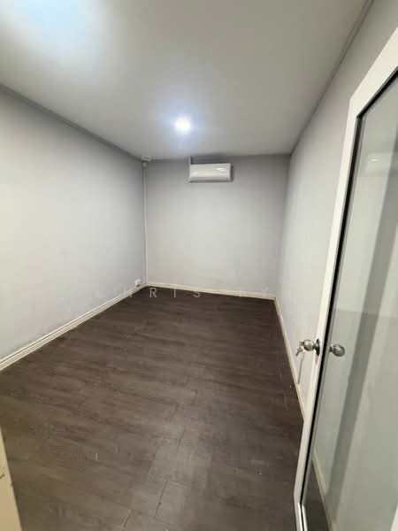 Shop / Office for Rent in Puchong (Selangor) - Chris Tye - Interior - PropertyGuru.com.my