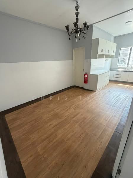 Shop / Office for Rent in Puchong (Selangor) - Chris Tye - Kitchen - PropertyGuru.com.my