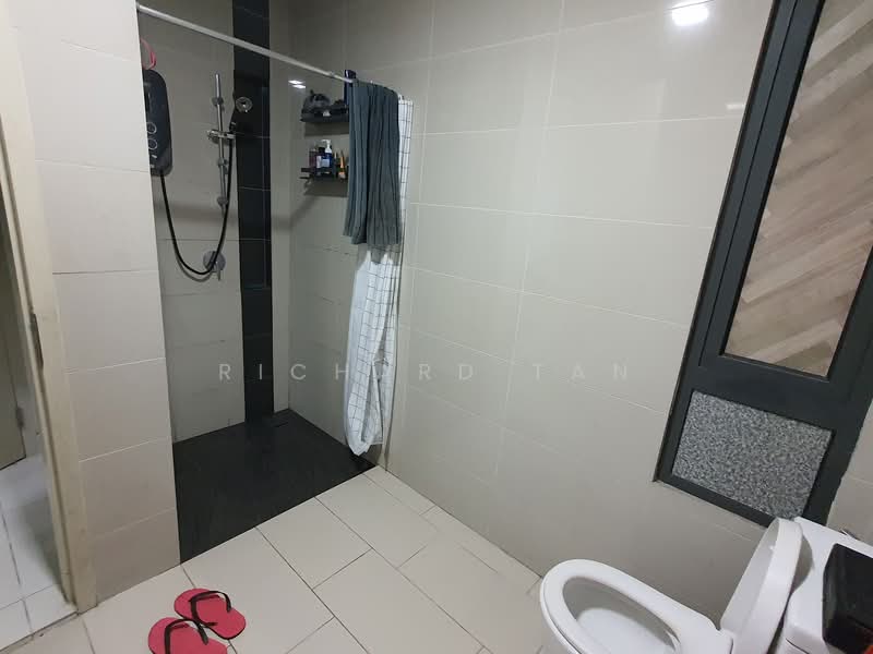 Servis Apartment untuk Dijual di Pandora @ Tropicana Metropark - Richard Tan - En-suite Bathroom - PropertyGuru.com.my