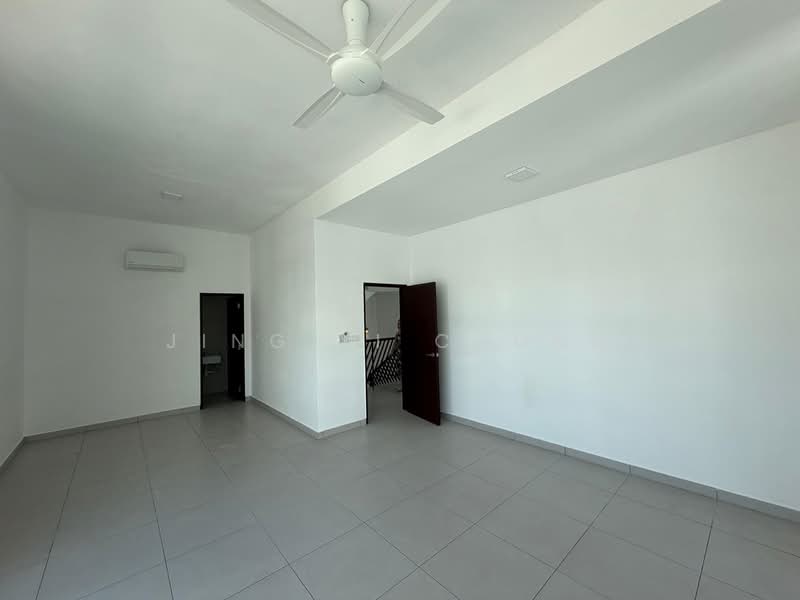 Semi-Detached House for Sale in Batu 9 (Cheras) - Jing Yi Chong - PropertyGuru.com.my