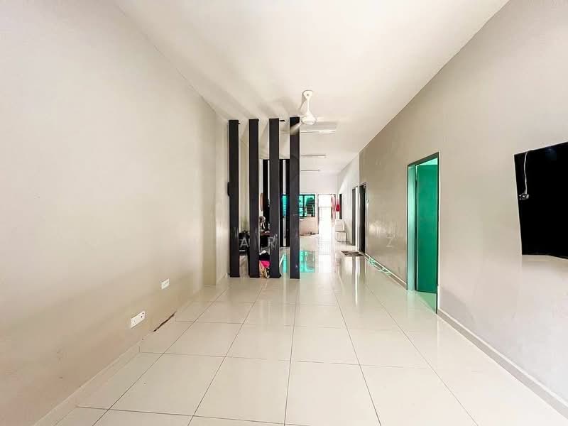 1-storey Terraced House for Sale in Kuantan (Pahang) - Amzar Faiz - PropertyGuru.com.my