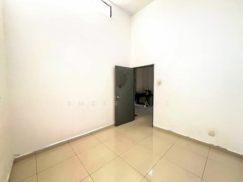 1-storey Terraced House for Sale in Kuantan (Pahang) - Amzar Faiz - PropertyGuru.com.my