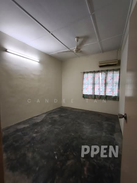 1-storey Terraced House for Sale in Klang (Selangor) - Candee Tan - PropertyGuru.com.my