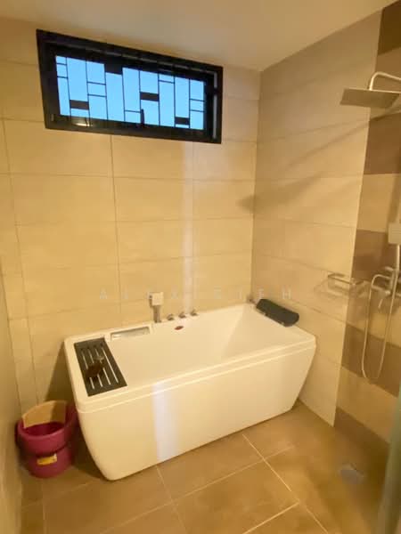 Servis Apartment untuk Disewa di Molek Regency - Alex Sieh - PropertyGuru.com.my