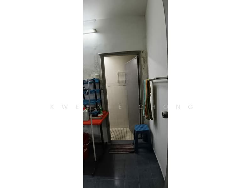 Office for Rent in Pandan Indah (Ampang) - Kweenie Chong - Bathroom - PropertyGuru.com.my