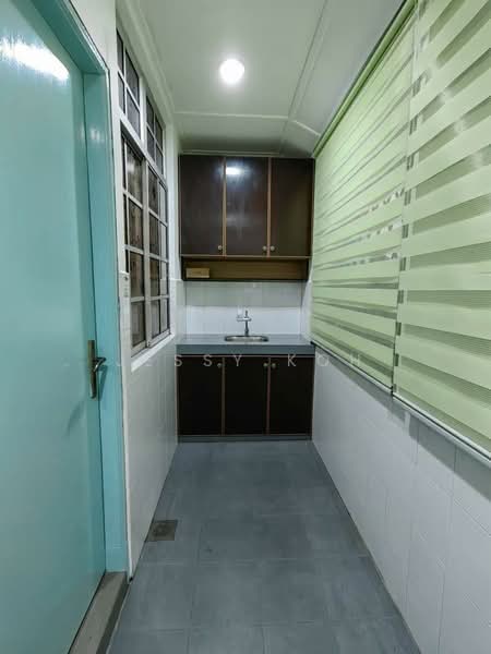 Semi-Detached House for Rent in Taman Perling (Perling) - Jessy Koh - Kitchen - PropertyGuru.com.my