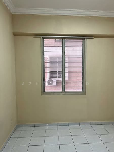 Condominium for Sale at Garden Park - Azhar Mohd - Interior - PropertyGuru.com.my