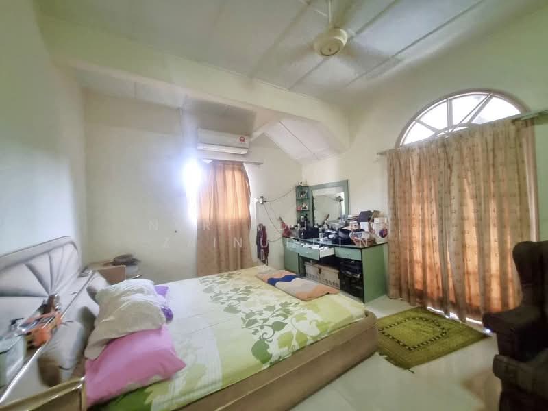 Rumah Teres 2 Tingkat untuk Dijual di Usj 9 (Subang Jaya) - NORFADILAH ZAINUDDIN - Bedroom - PropertyGuru.com.my
