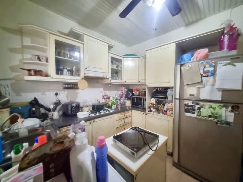 Rumah Teres 2 Tingkat untuk Dijual di Usj 9 (Subang Jaya) - NORFADILAH ZAINUDDIN - Kitchen - PropertyGuru.com.my