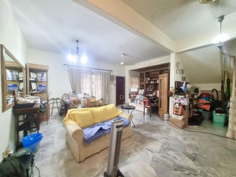 Rumah Teres 2 Tingkat untuk Dijual di Usj 9 (Subang Jaya) - NORFADILAH ZAINUDDIN - Living Room - PropertyGuru.com.my