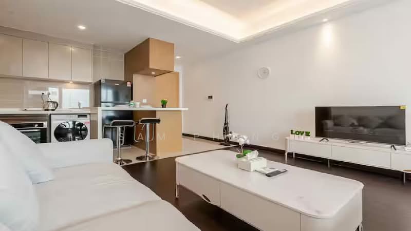 Kondominium untuk Disewa di R&F Princess Cove Phase 2-Seine Region - Sam Phang - Living Room - PropertyGuru.com.my