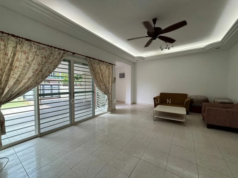 Terraced House for Sale in Taman Impian Indah (Bukit Jalil) - Sok San Tun - Living Room - PropertyGuru.com.my
