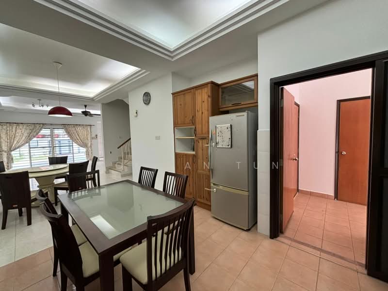 Terraced House for Sale in Taman Impian Indah (Bukit Jalil) - Sok San Tun - Dining Room - PropertyGuru.com.my