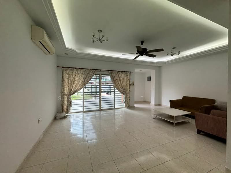 Terraced House for Sale in Taman Impian Indah (Bukit Jalil) - Sok San Tun - Living Room - PropertyGuru.com.my